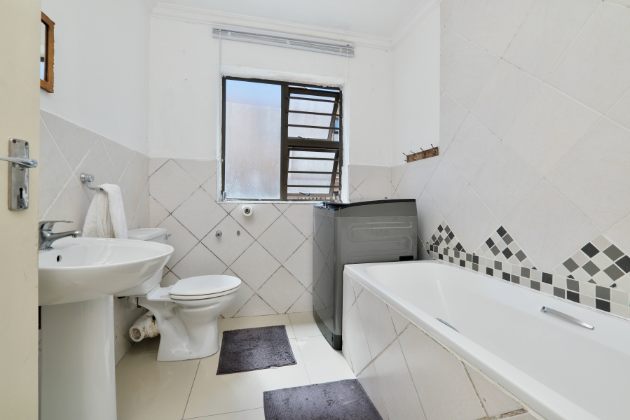 3 Bedroom Property for Sale in Brentwood Park Eastern Cape